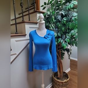 Lilly Pulitzer blue bow accent sweater